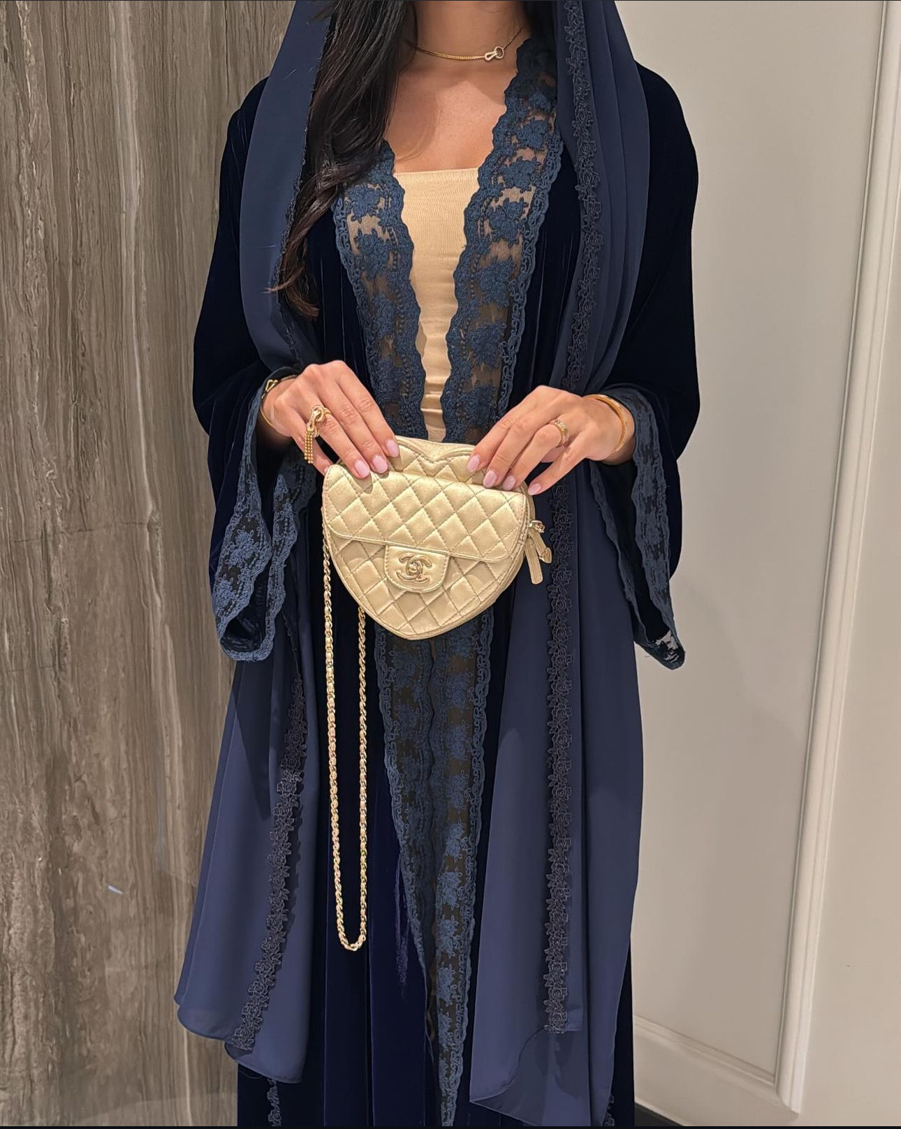 A093-Velvet Abaya - Image 3